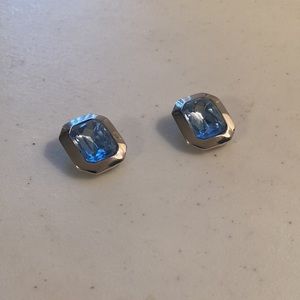Stunning squares silver earrings with large blue center gem
